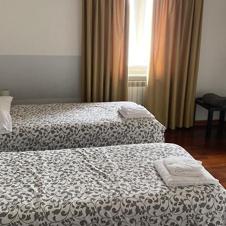 Myroom Guest House แบร์กาโม ภายนอก รูปภาพ