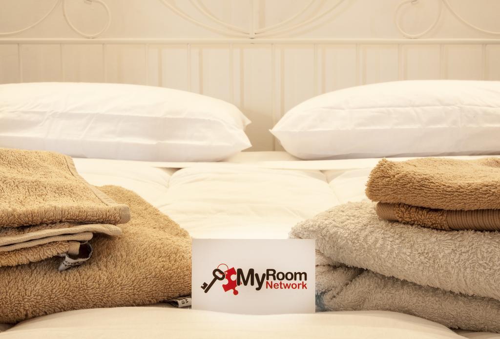 Myroom Guest House แบร์กาโม ภายนอก รูปภาพ