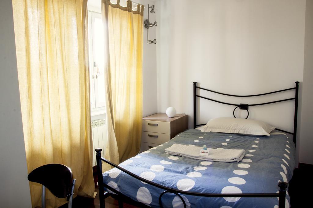 Myroom Guest House แบร์กาโม ภายนอก รูปภาพ