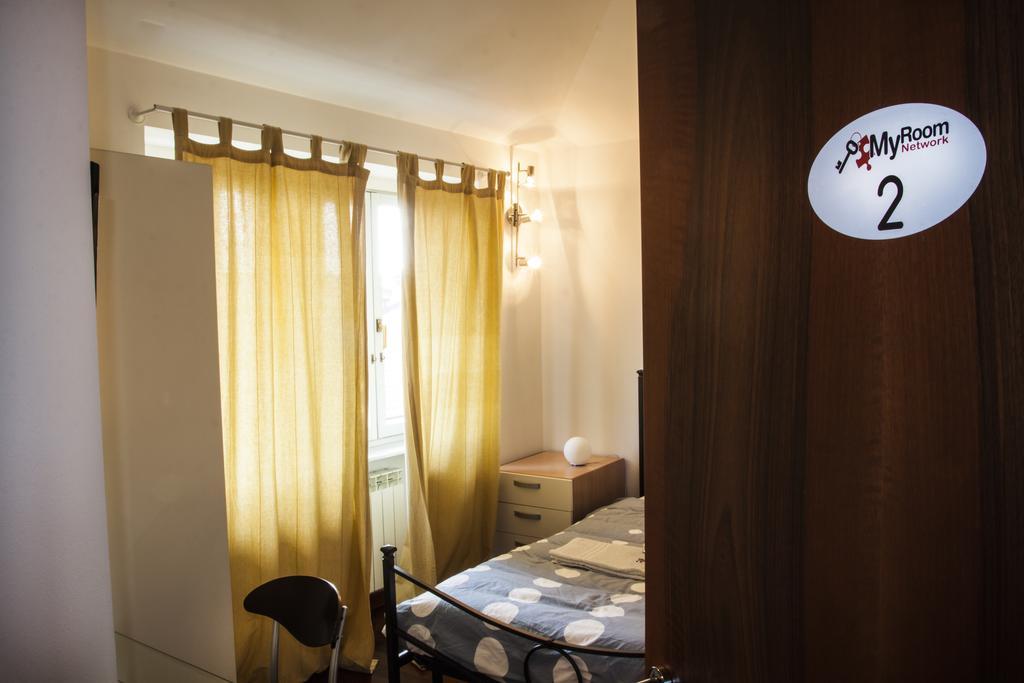 Myroom Guest House แบร์กาโม ภายนอก รูปภาพ