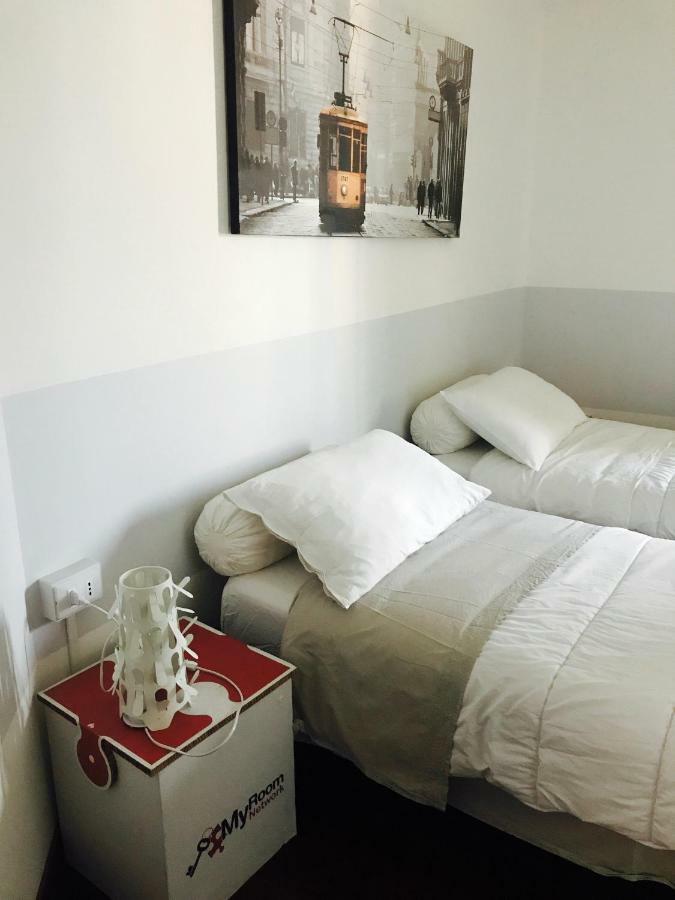 Myroom Guest House แบร์กาโม ภายนอก รูปภาพ